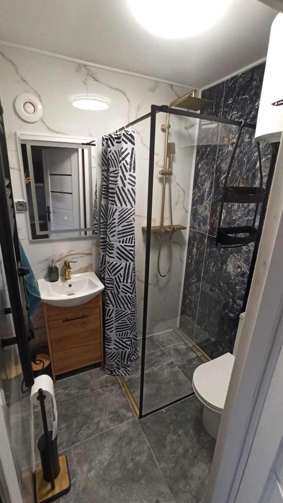 Chatka Niedzwiadka Bezmichowa Dolna Esterno foto